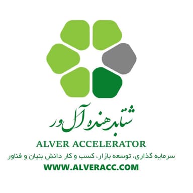 فروغ روشن پاسارگاد - مرکز شتابدهی نوآوری